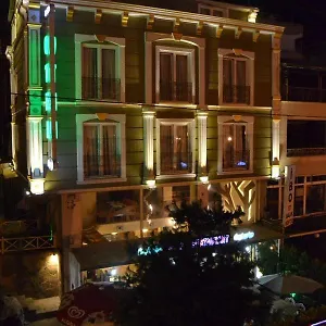 https://uckale-otel-restaurant.hotelstrabzon.net